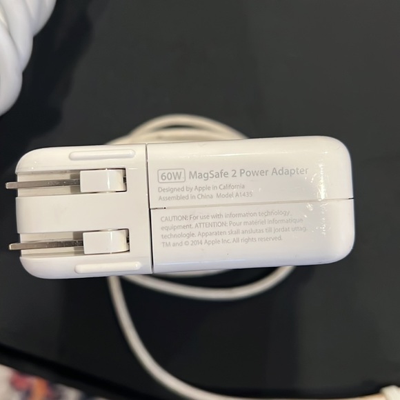 Apple Computer Charger - 60W - Picture 2 of 2